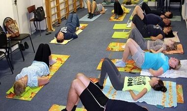 Educación física médica para la artrosis de rodilla juntos