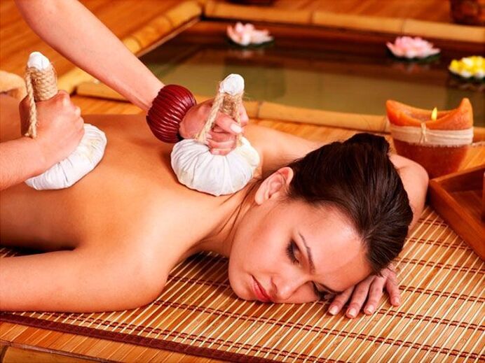 Realizar una sesión de masaje con hielo.